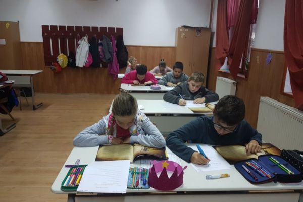 5-osztaly-2759AB401-30DF-7CA6-2C54-6085A4905AC2.jpg