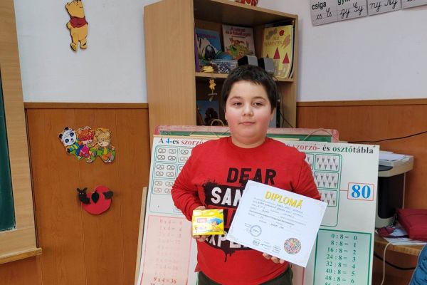 ii-29084EE8A-5985-572E-0F85-42DF4056380C.jpg