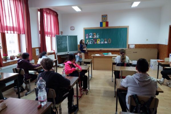 parancsolatok12DEBAC8F-8295-2EF3-AD45-C3BA6A8AB272.jpg