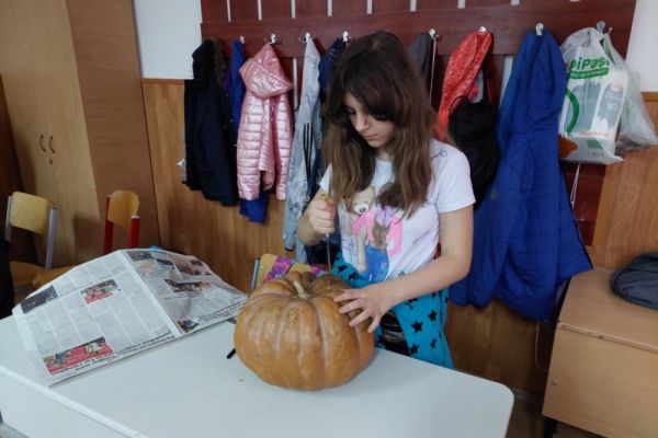 20231027-101757A2911663-9EED-7CF0-86F3-F180DE24E4C0.jpg