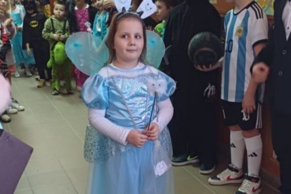whatsapp-image-2024-02-18-at-23-43-24-1-800x6007E113B3F-DCC6-EE6B-0B0B-6838BBE5C946.jpg
